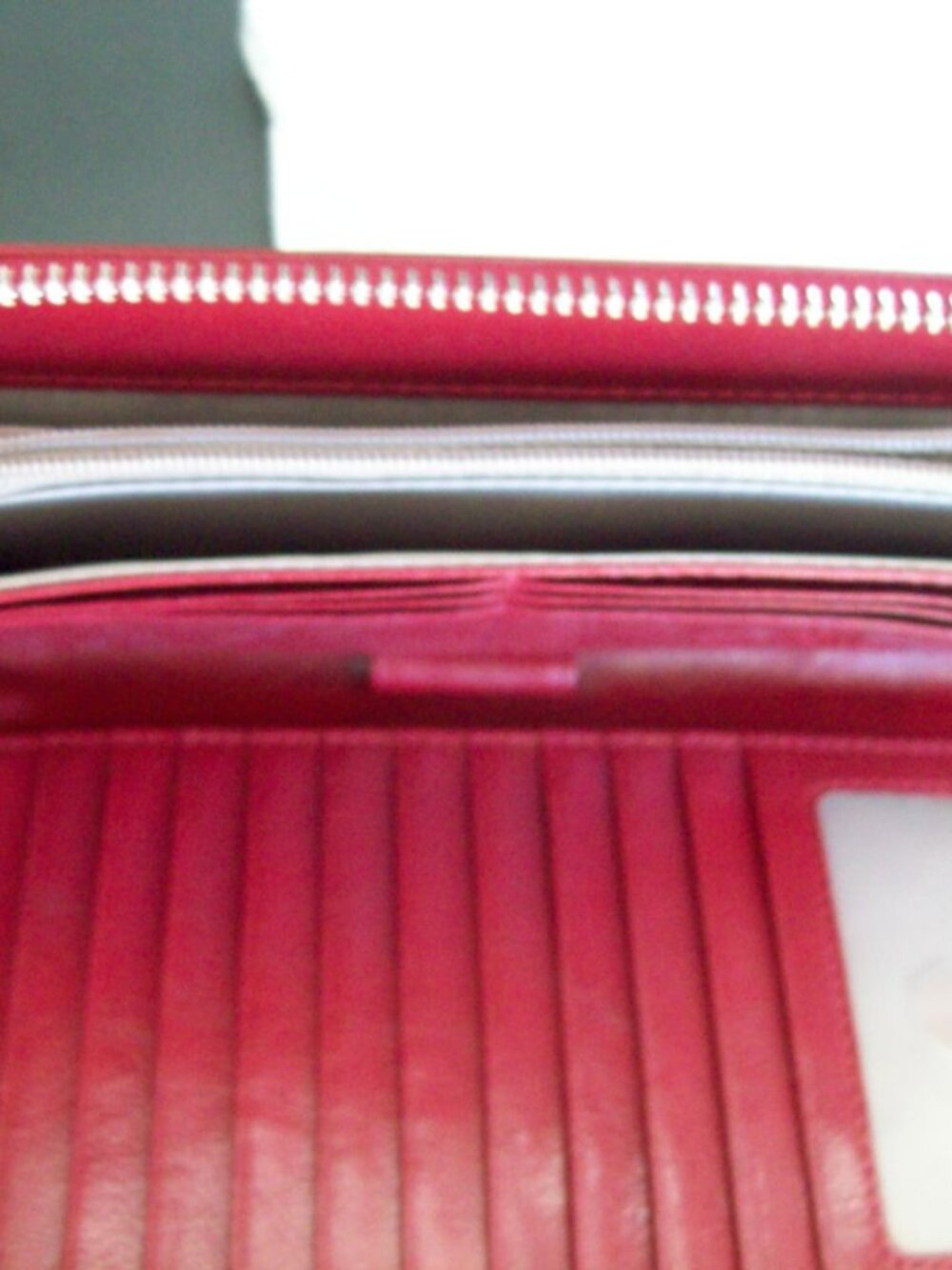 BOSTANTEN Burgundy Leather Wallet Women"s - Picture 3 of 5